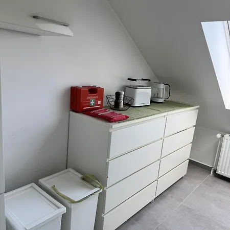 Ruhige Und Zentrale Lage *